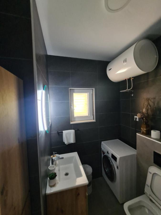 Apartment Nikcevic Tivat Dış mekan fotoğraf
